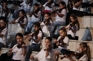 Gemlik’in Genç Sanatçıları, 19 Mayıs’ta Yeteneklerini Sergiledi